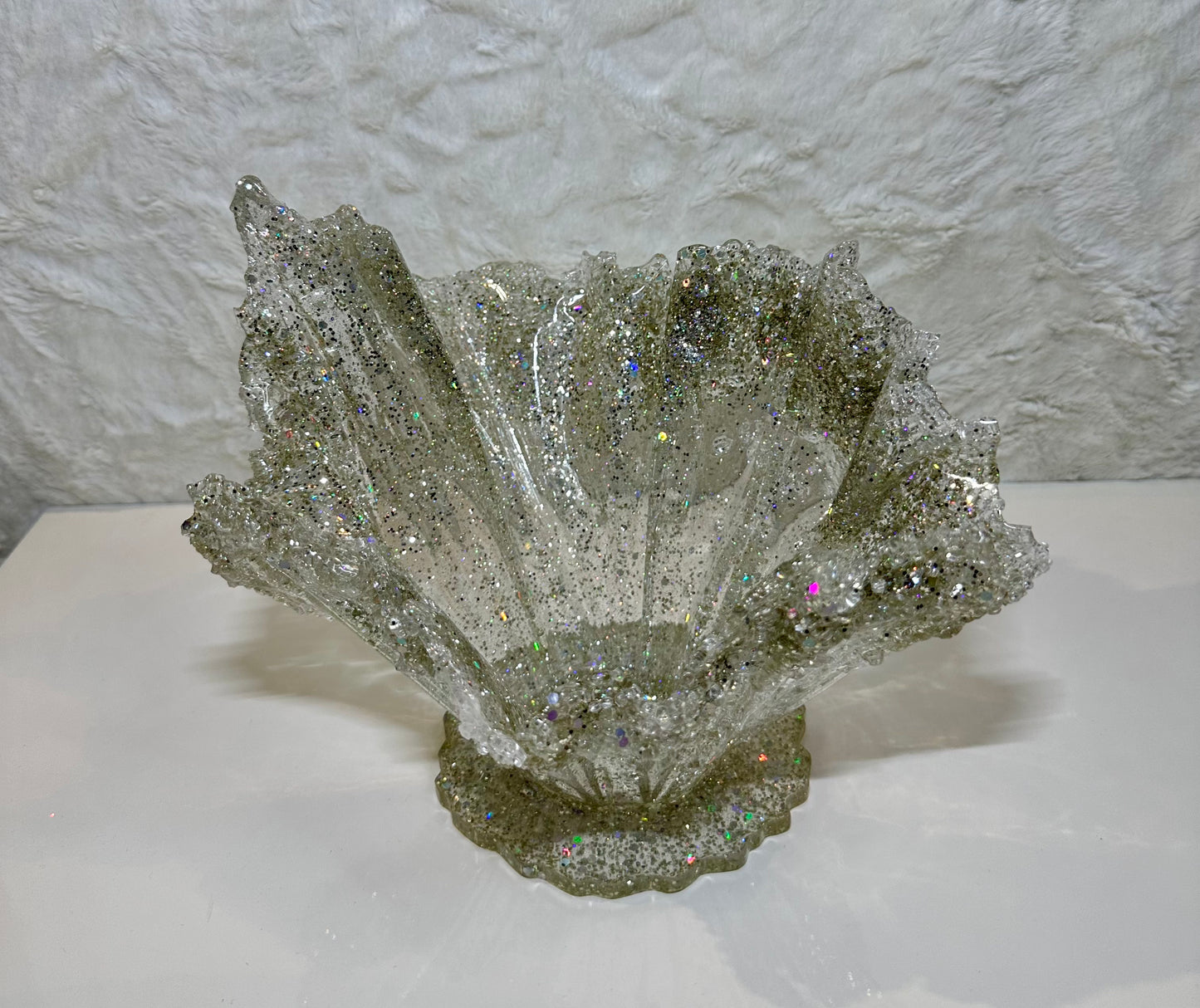 CRYSTAL CLEAR & SILVER EPOXY/RESIN DECORATIVE BOWL